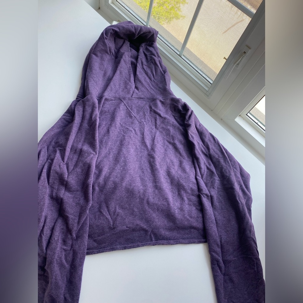 Lululemon cropped hoodie